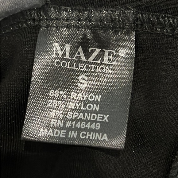 Maze Collection Ponte Leggings NWT - Picture 11 of 11